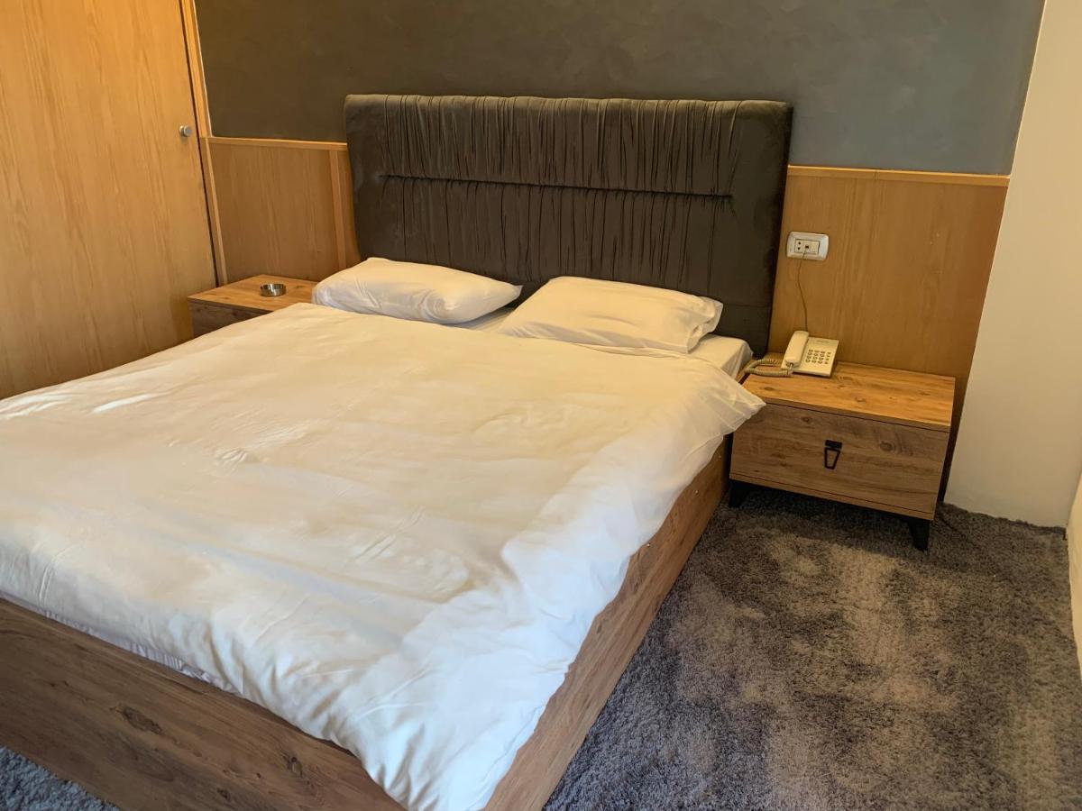 Masbah Plaza Hotel Baghdād Eksteriør billede